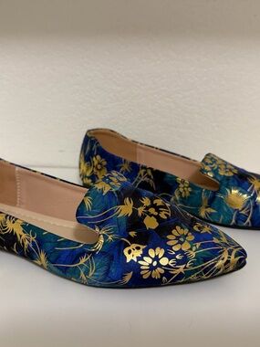 Blue & Gold Floral Slip-On Women’s Loafers